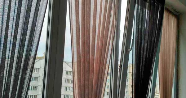 Шторы на балкон